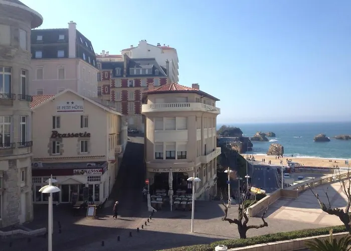 Le Petit Hôtel